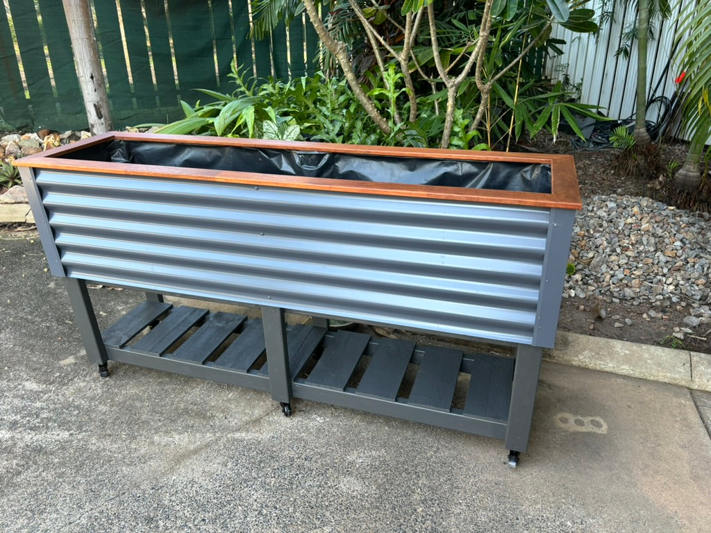 Garden Bed Raised with Extended Legs & Shelf