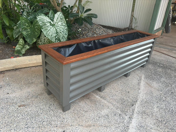 Garden Bed Raised with Base