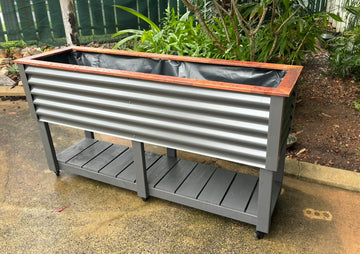 Garden Bed Raised with Extended Legs & Shelf